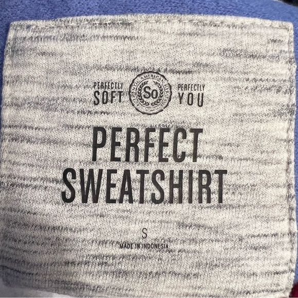 Perfect sweatshirt from Kohls - Picture 3 of 4